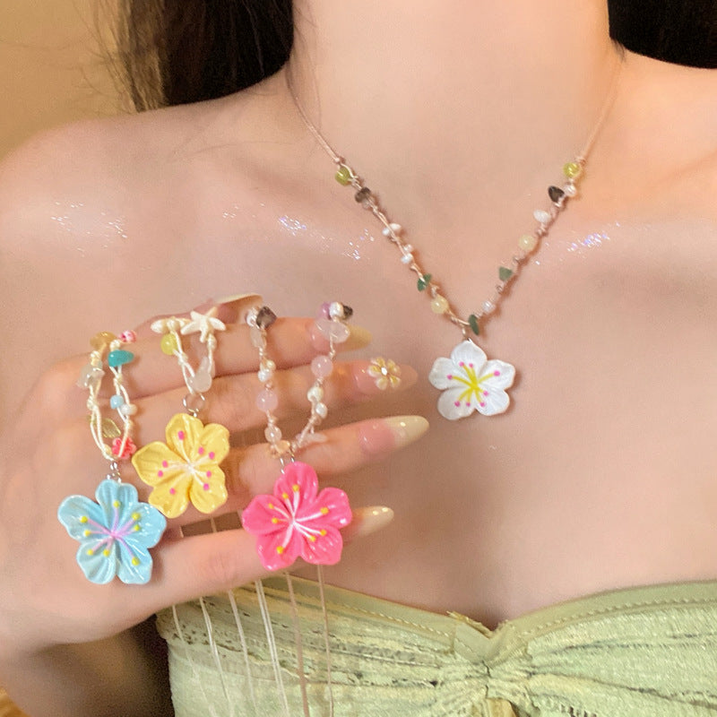 繽紛串珠花朵項鍊－商品主圖｜https://igowo.tw/