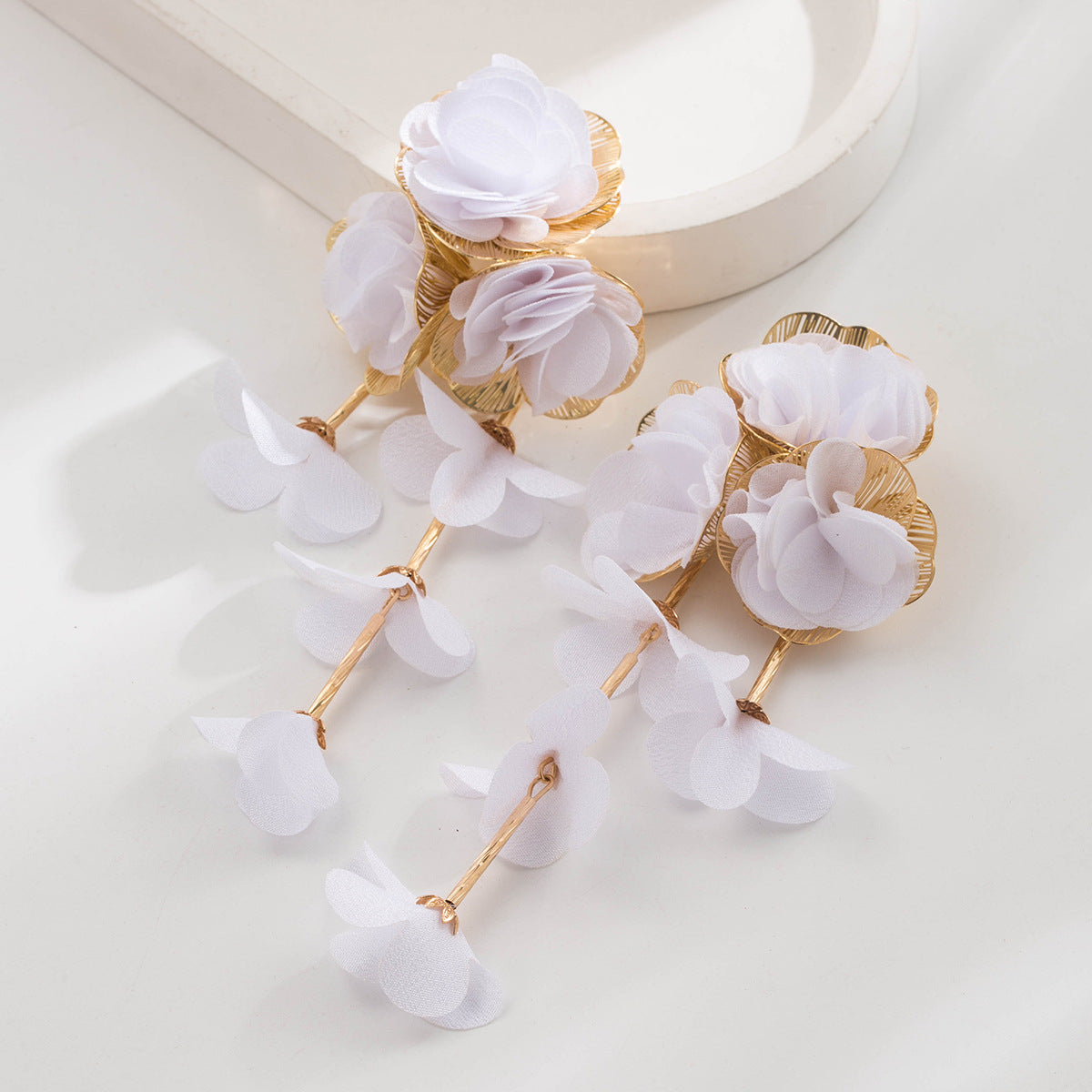 花朵多層長版耳環－黃花款細節2｜https://igowo.tw/