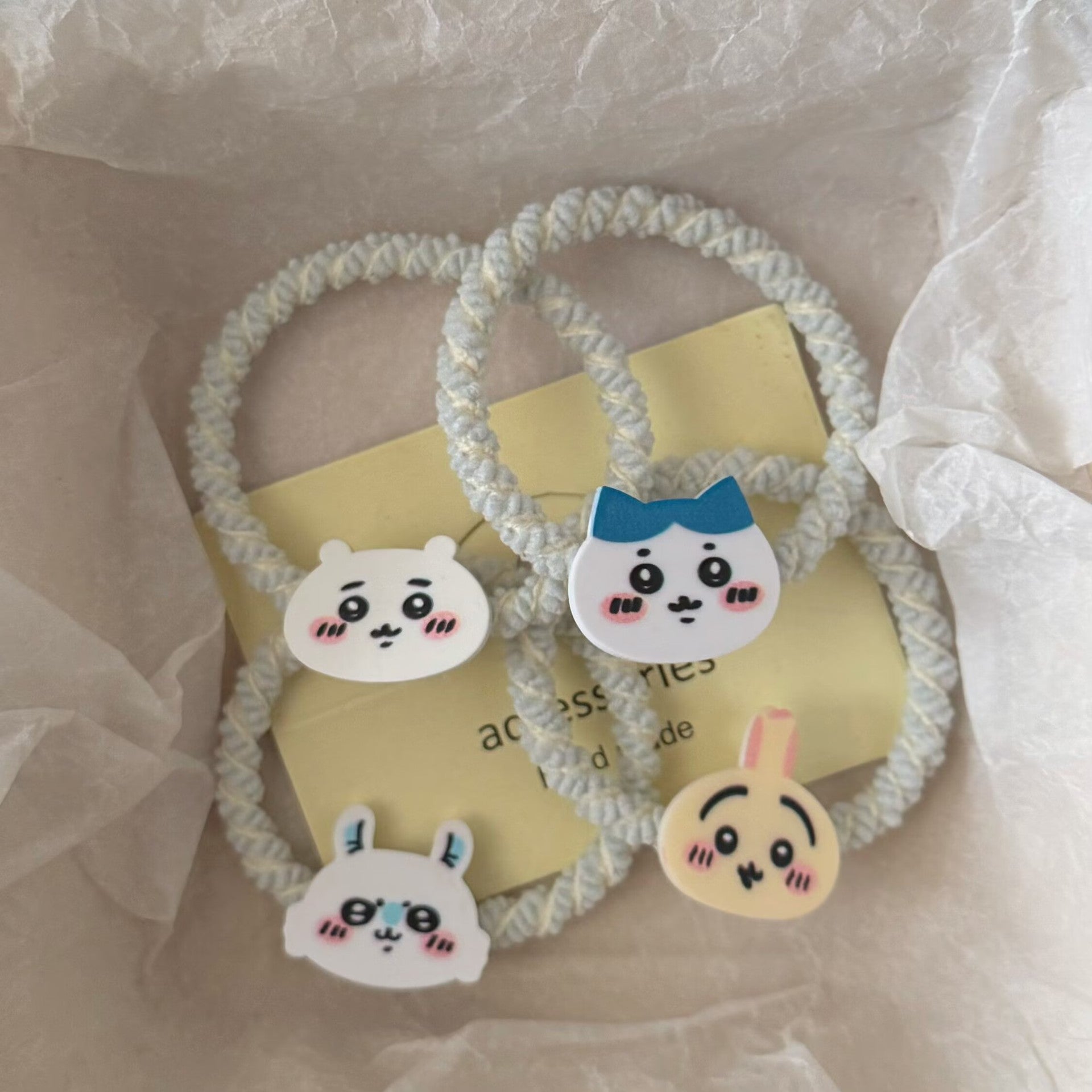 藍色壓克力卡通髮圈－商品主圖｜https://igowo.tw/