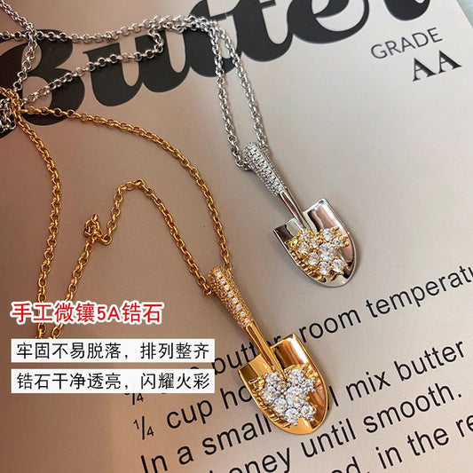 銀色鋯石長版項鍊－商品主圖｜https://igowo.tw/