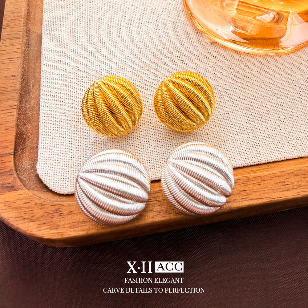 幾何簡約耳釘－商品主圖｜https://igowo.tw/