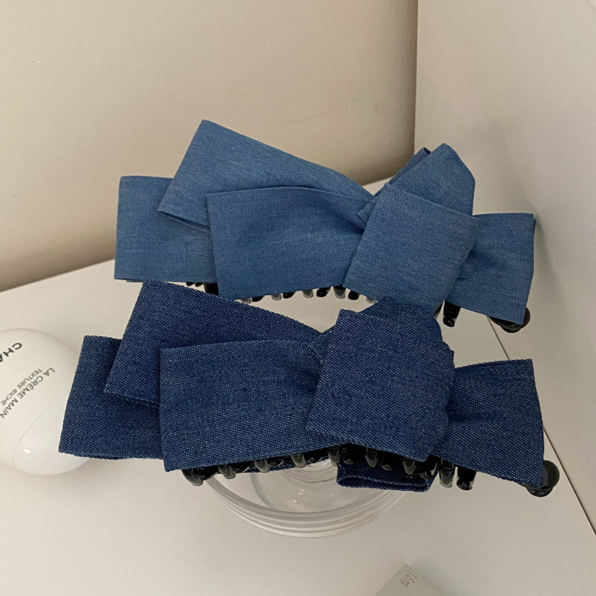 蝴蝶結復古髮夾－深藍款實拍｜https://igowo.tw/