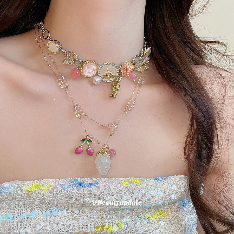 水晶琺瑯草莓花朵項鍊－商品主圖｜https://igowo.tw/