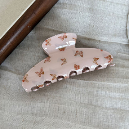 醋酸板材蝴蝶鯊魚夾－細節特寫5｜https://igowo.tw/