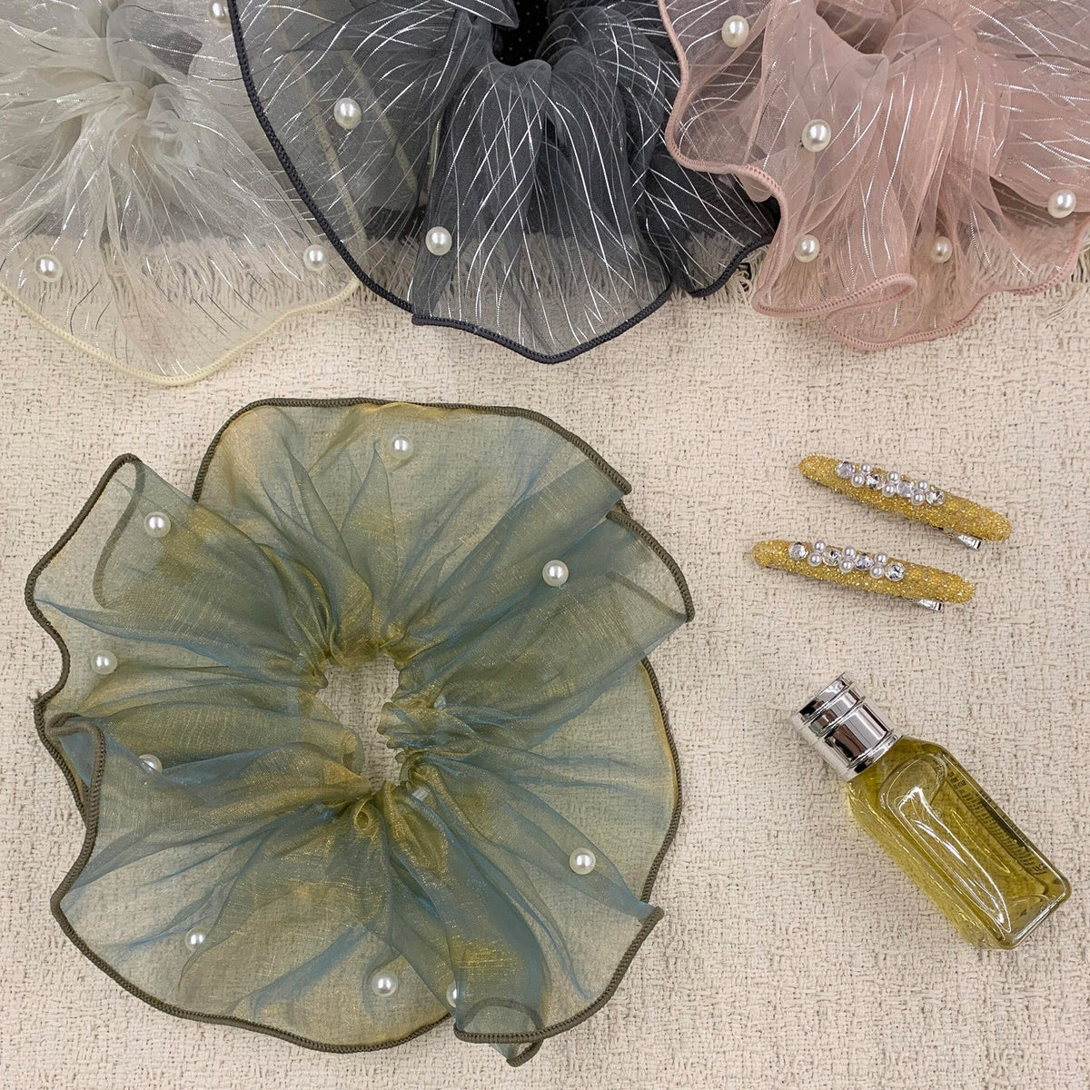 珍珠大腸圈髮圈－商品主圖｜https://igowo.tw/