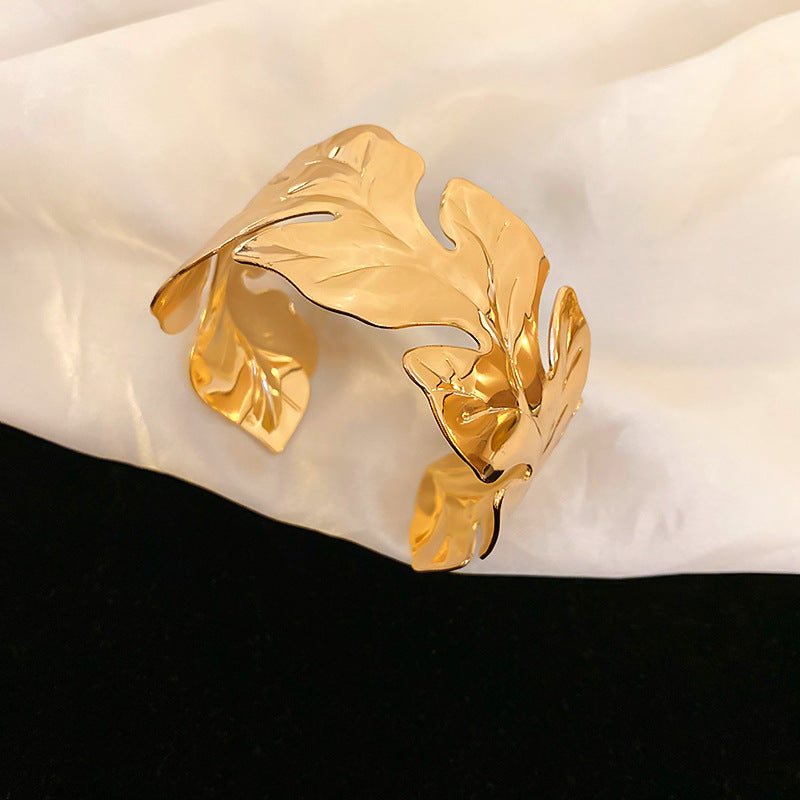 歐美跨境金屬花朵手鐲冷淡風簡約高級感手環新款小眾個性手飾批發