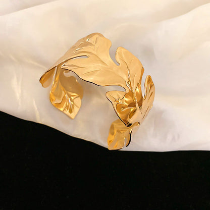 歐美跨境金屬花朵手鐲冷淡風簡約高級感手環新款小眾個性手飾批發