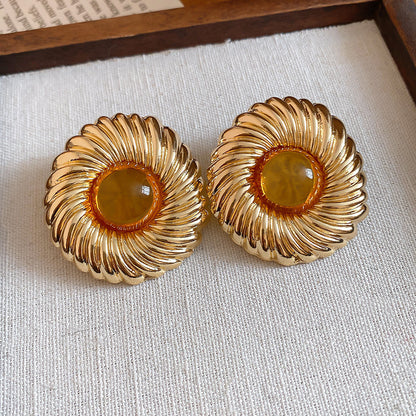 樹脂貝殼花朵耳釘－62#銀針-白色款細節53｜https://igowo.tw/