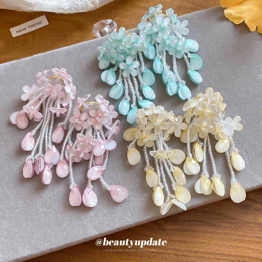 繽紛水晶串珠花朵耳釘－商品主圖｜https://igowo.tw/