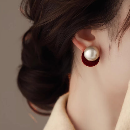珍珠絨面誇張耳環－商品主圖｜https://igowo.tw/