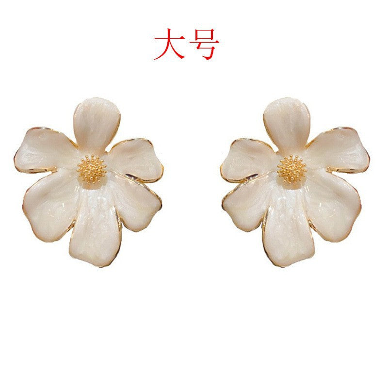 珍珠鋯石幾何簡約耳釘－細節特寫95｜https://igowo.tw/