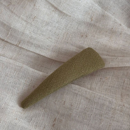 布面格紋簡約髮夾－細節特寫9｜https://igowo.tw/