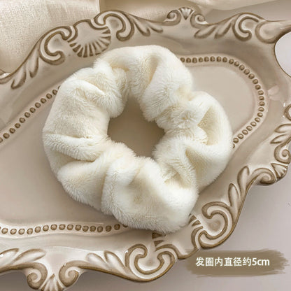 棕色絨面大腸圈髮圈－條紋款細節｜https://igowo.tw/