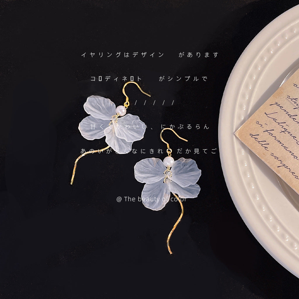 壓克力花朵流蘇耳環－商品主圖｜https://igowo.tw/