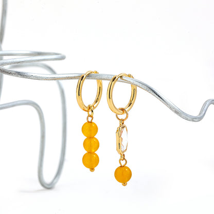 雛菊不對稱耳環－細節特寫2｜https://igowo.tw/