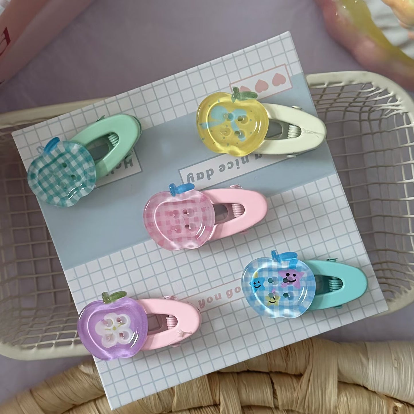 蘋果橢圓簡約髮夾－商品主圖｜https://igowo.tw/