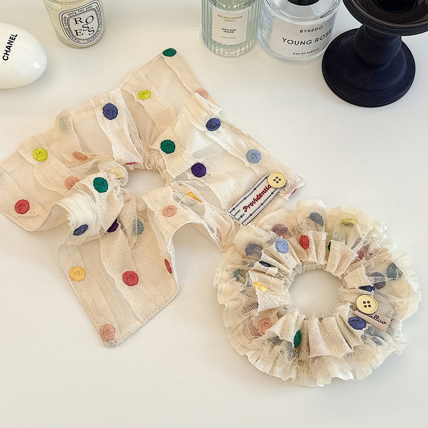 彩色蕾絲波點髮圈－商品主圖｜https://igowo.tw/