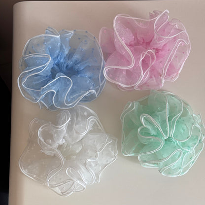蕾絲大腸圈刺繡髮圈－細節特寫2｜https://igowo.tw/