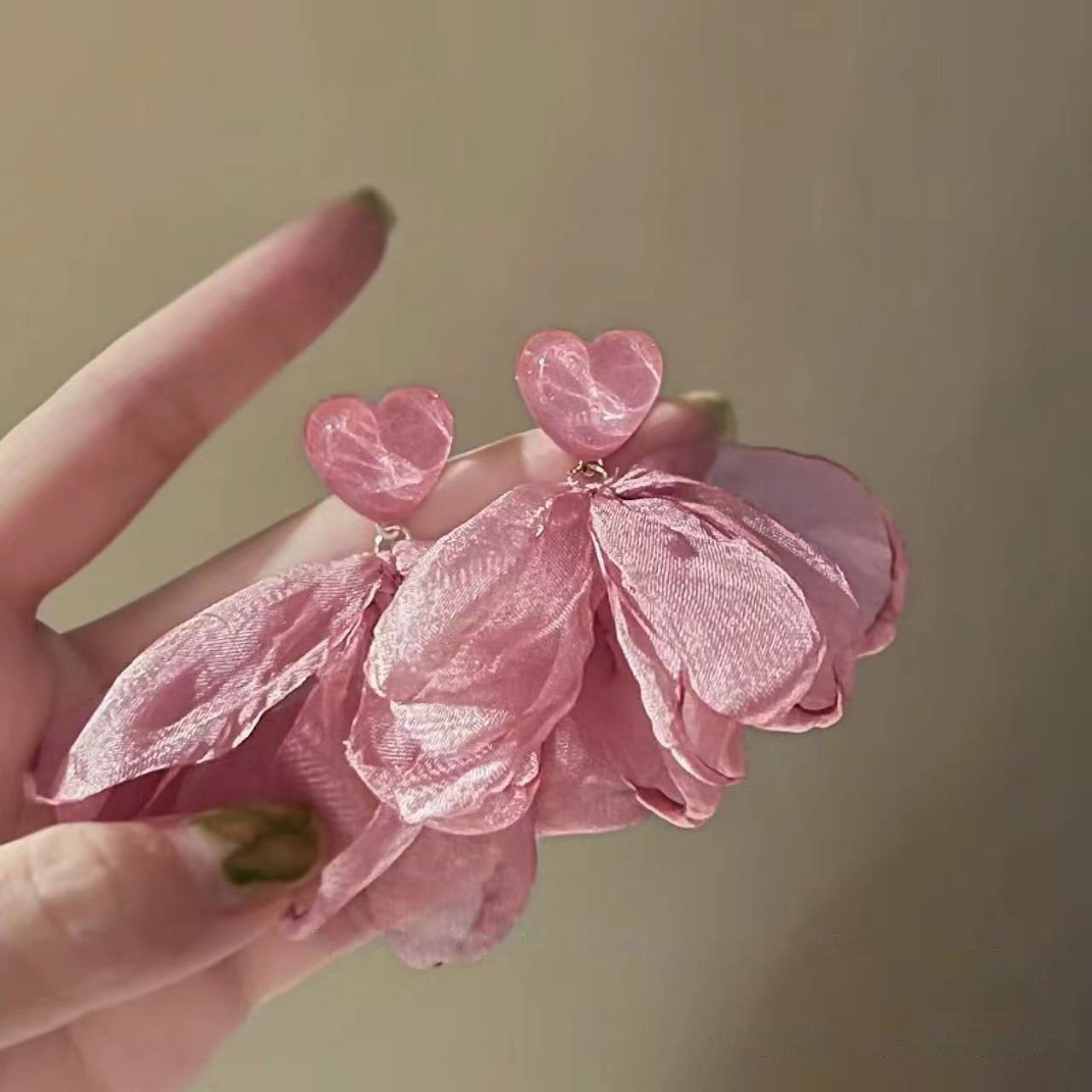 銀針花朵流蘇耳環－3#銀針-藍色款細節｜https://igowo.tw/