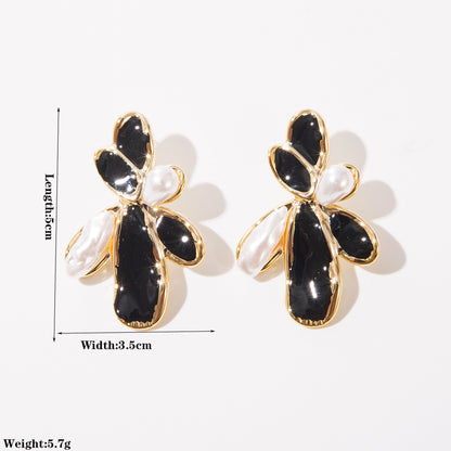 彩色珍珠琺瑯花朵耳釘－白色款實拍｜https://igowo.tw/