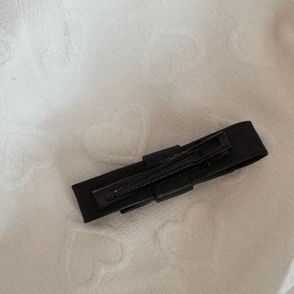 皮革蝴蝶結髮夾