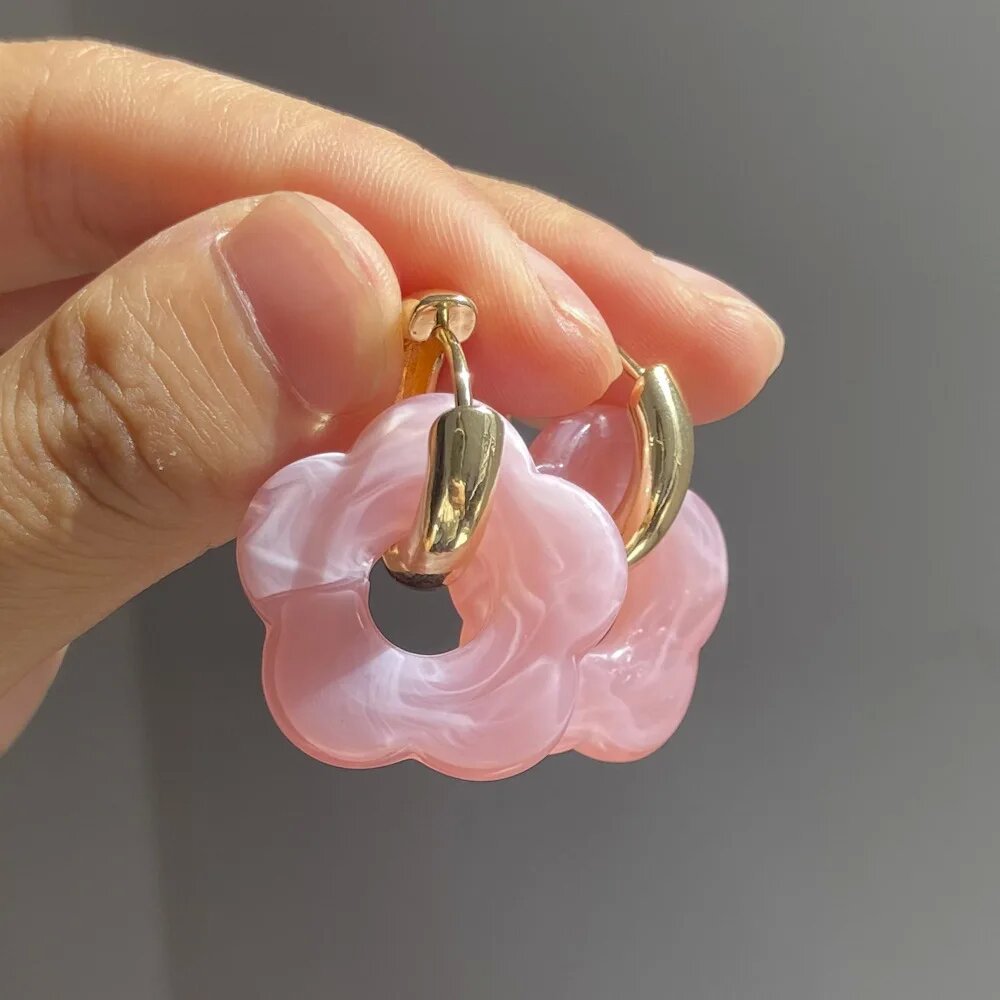 金色壓克力花朵耳環