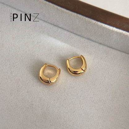 金色簡約耳扣－細節特寫4｜https://igowo.tw/