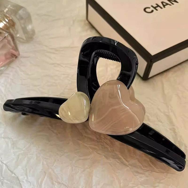 愛心簡約鯊魚夾－愛心14.5CM款實拍｜https://igowo.tw/