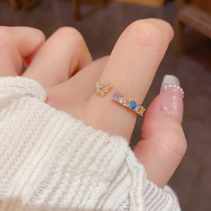 彩色蝴蝶鑲鑽戒指－商品主圖｜https://igowo.tw/