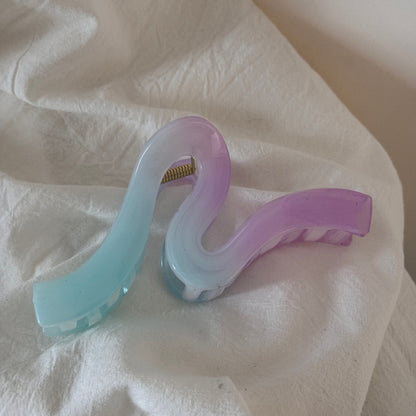簡約經典鯊魚夾－細節特寫5｜https://igowo.tw/
