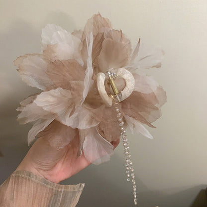 珍珠花朵流蘇鯊魚夾