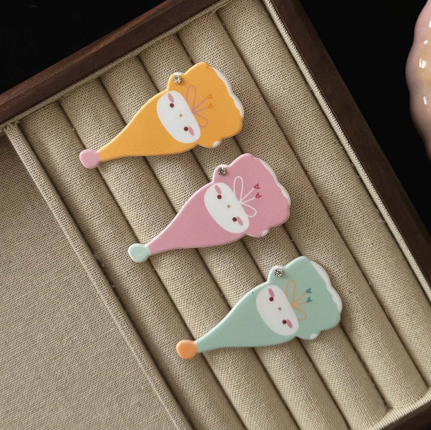 繽紛卡通髮夾－商品主圖｜https://igowo.tw/