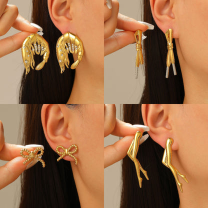 不鏽鋼蝴蝶結扭紋耳釘－商品主圖｜https://igowo.tw/
