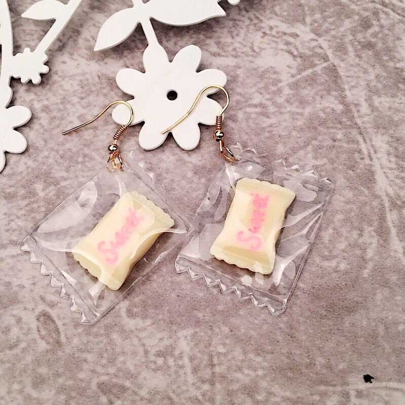 紫色琉璃蝴蝶流蘇耳釘