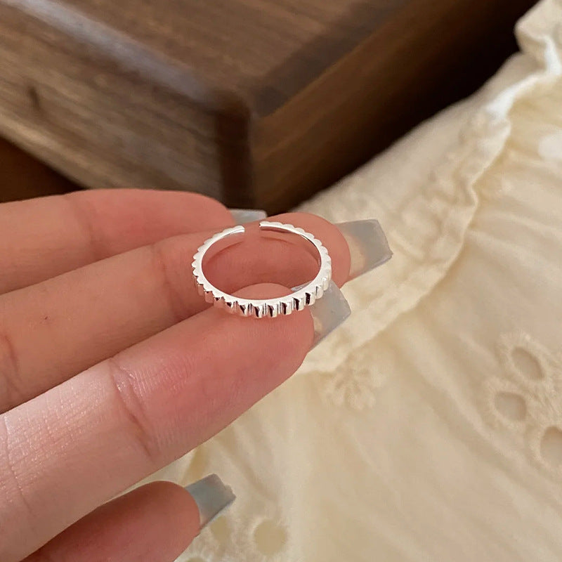 S925素圈可調式戒指－細節特寫41｜https://igowo.tw/