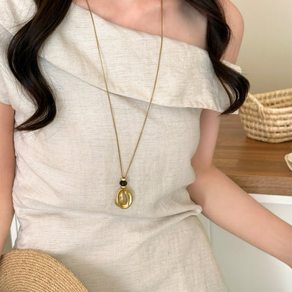 樹脂圓形墜飾長版項鍊－項鍊-銀色款細節｜https://igowo.tw/