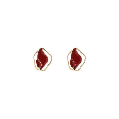 紅色琺瑯銀針復古耳釘－細節特寫3｜https://igowo.tw/
