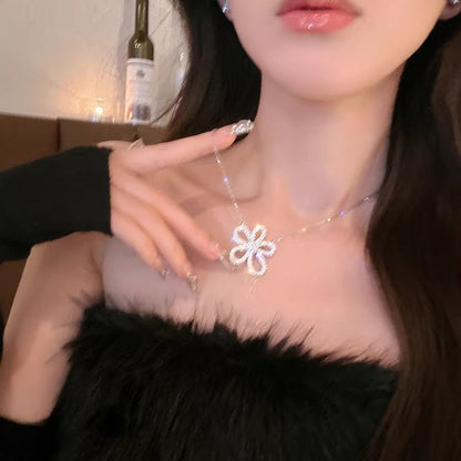 鋯石花朵微鑲項鍊