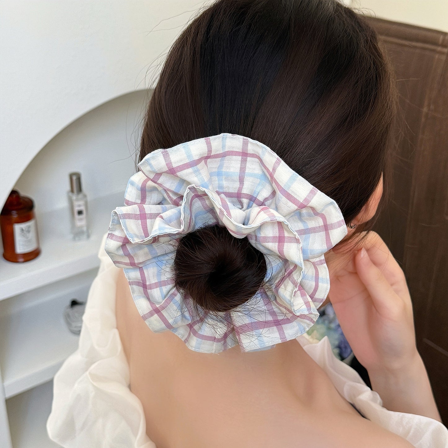 格紋大腸圈簡約髮圈－藍粉條紋款實拍｜https://igowo.tw/