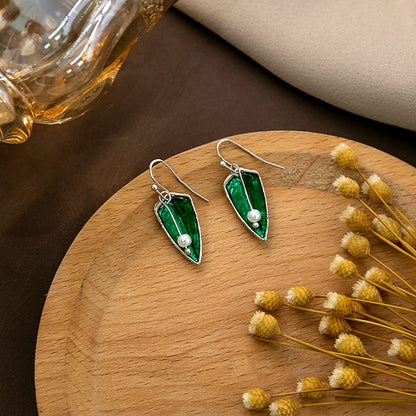綠松石羽毛復古耳墜－細節特寫10｜https://igowo.tw/