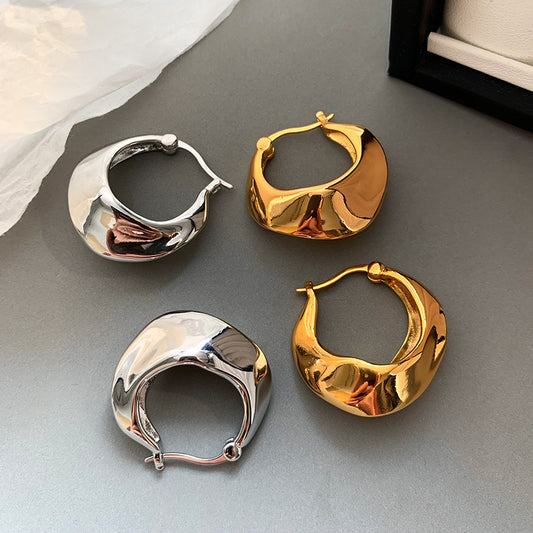 金色金屬圓圈復古耳環－商品主圖｜https://igowo.tw/