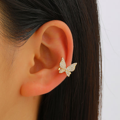鋯石愛心蝴蝶耳骨夾－細節特寫6｜https://igowo.tw/