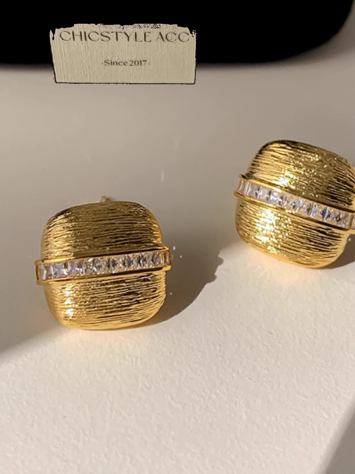 金屬方形鑲鑽拉絲耳釘