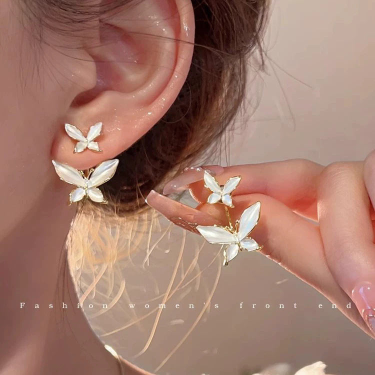 S925珍珠花朵耳環－細節特寫5｜https://igowo.tw/