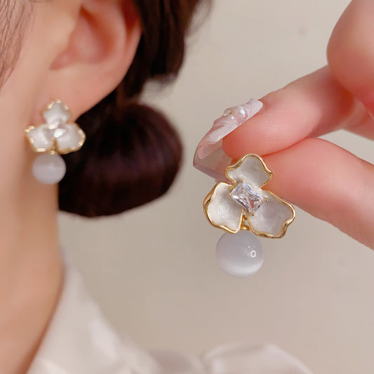 琺瑯貓眼石簡約耳墜－商品主圖｜https://igowo.tw/