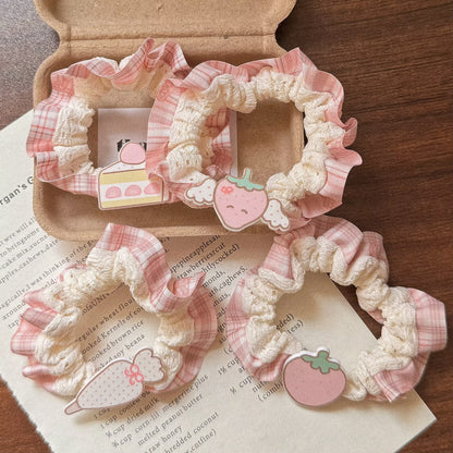 粉色草莓翅膀髮圈－商品主圖｜https://igowo.tw/