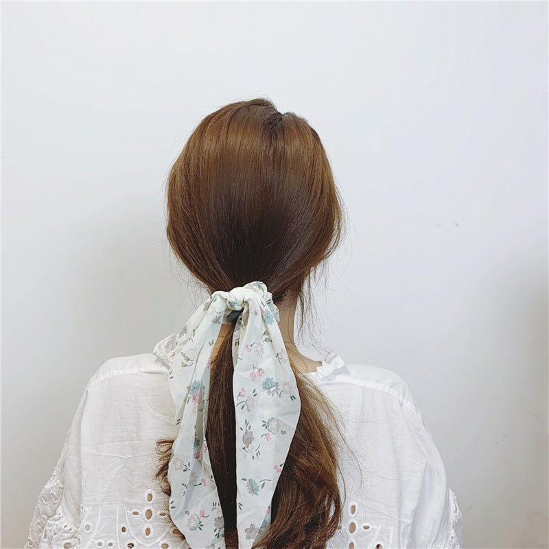 緞帶碎花大腸圈髮圈－小碎花淺黃色款細節｜https://igowo.tw/