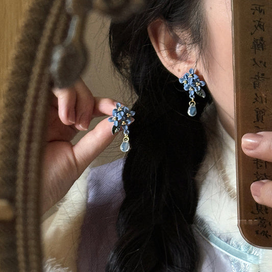 銀針樹葉花朵流蘇耳釘－商品主圖｜https://igowo.tw/