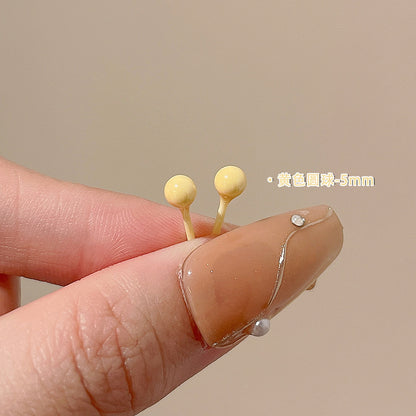 彩色陶瓷耳釘