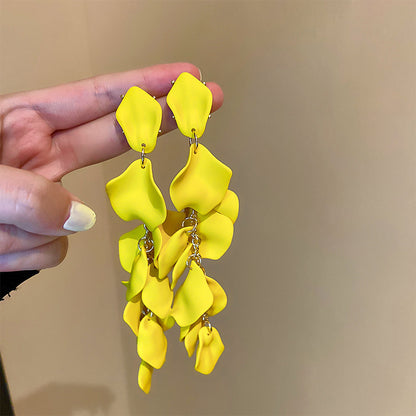黃色銀針花朵耳環－細節特寫14｜https://igowo.tw/